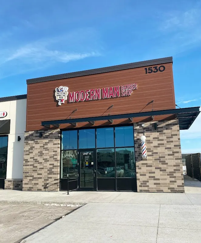 Modern Man Barber Shop Plessis — Barber shop in Winnipeg